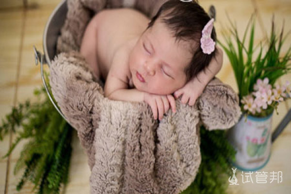 口吃能不能治好