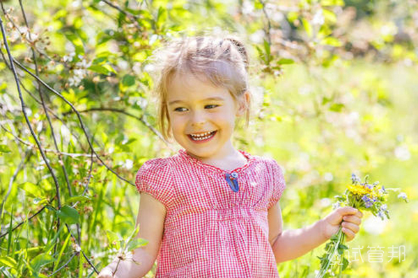 小儿麻痹症会遗传吗