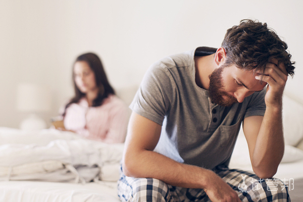 男人精液发黄的是什么原因