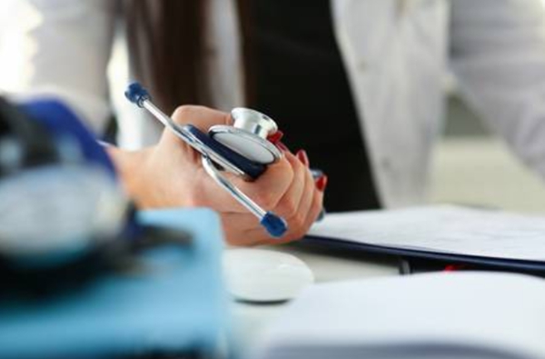 遗传代谢病筛查挂什么科