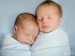 怀上双胞胎会有哪些症状表现?