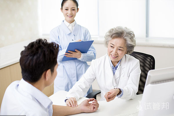 男性孕前检查该如何科学取精