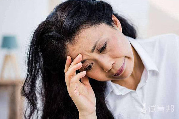 e477fd967217d2ff052d2a81c207168d.jpg 月经半个月了还没干净怎么回事