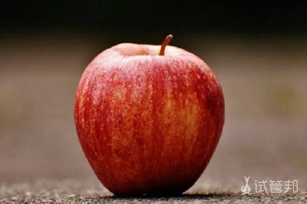 5d0ff66ae021c9c52dfcf0a03c41f0da.jpg 月经期间吃什么减肥?