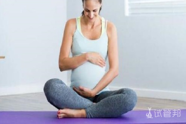 如何缓解怀孕初期不适症状？