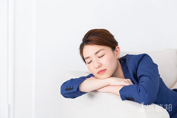 0ff5ef67fbb32d9f68e563a91cb22c5f.jpg 排卵期的计算方法