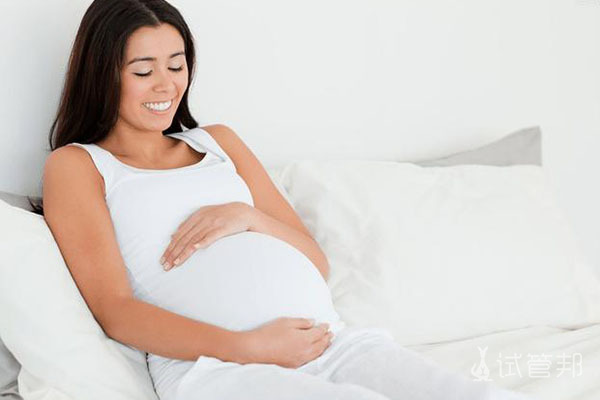 试管婴儿比自然怀孕更容易早产