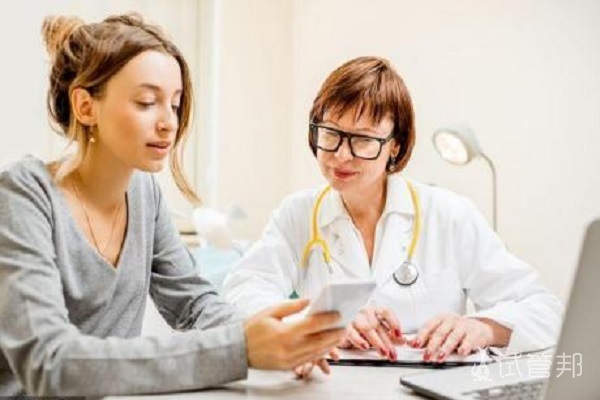 宫颈筛查怎么做？