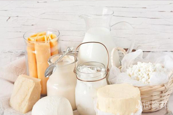 7b954493bef7524a3efe428693397fe4.jpg 苯丙酮尿症治疗原则