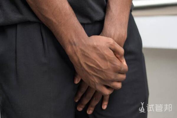 9879e7166f97f4dc6b4ee23c4e40e725.jpg 哪些人群容易患上前列腺炎?