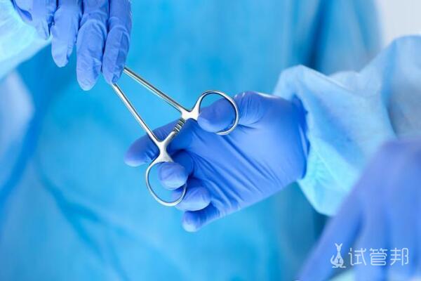 ead948f5487b553555eb6b28a161f5eb.jpg 包皮手术多大年龄能做?