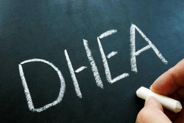 8fed32ddbab625ae7e73c27893cea189.jpg 试管婴儿期间吃DHEA有什么作用?