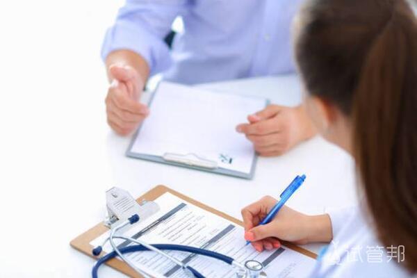 8a0d80a44369b9fb6bfb6284a13bfd79.jpg 亨廷顿病的症状