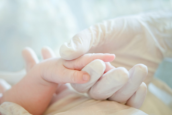 cedcbf4f086a5af816369beaf4713b32.png 青海高龄女性做试管婴儿容易畸形吗