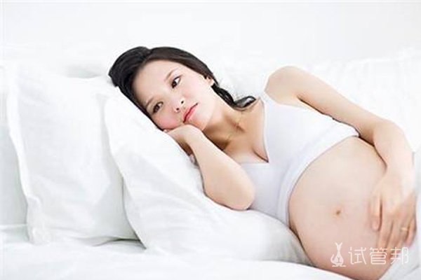孕期征兆暗示你生男孩的症状