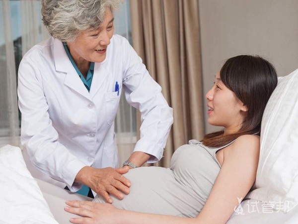 怀孕两个月胚胎停止发育的原因