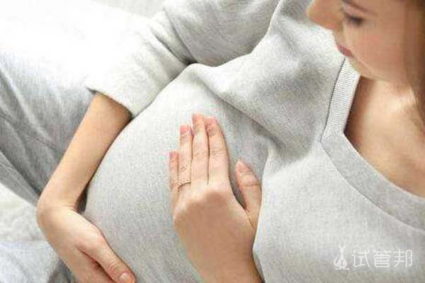 孕早期胚胎停止发育的原因