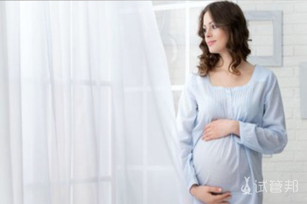d953d5c2b85b2a6cb0ada53f38ad2021.jpg 乳腺增生对怀孕有影响吗