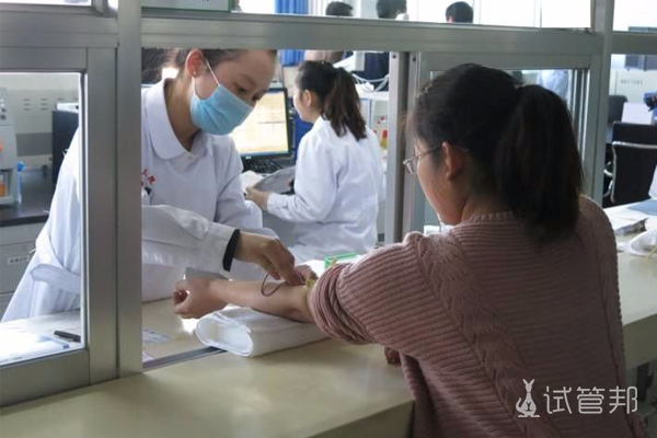 在青海省妇女儿童医院取卵