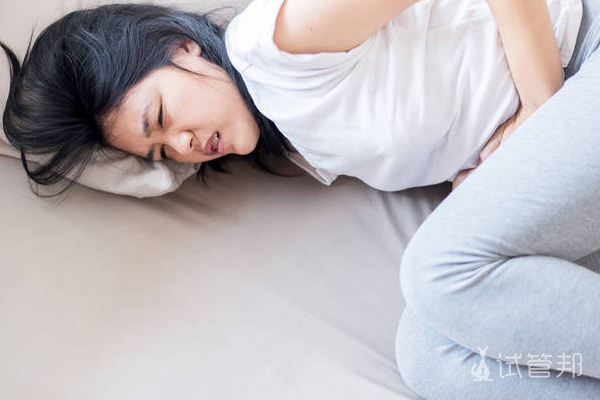 754cfa5920ff95db302e6accd985c66a.png 崩漏带下怎么治疗