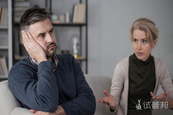 e021f828a34a2a8eb476eaac2b0acd9a.png 甲减与甲亢哪种更严重