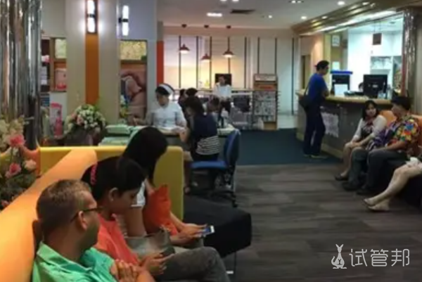 ace61ea74becade2c1a71ba5e0a46103.png 美国同性试管婴儿被骗