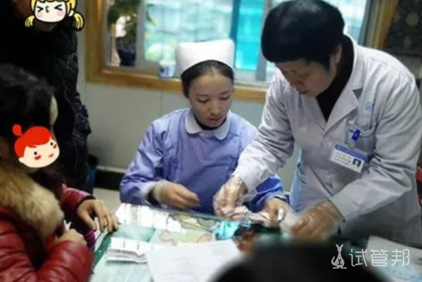 1d62f87ab16cd3db66626c4fdee7700d.png 这次试管婴儿经历医生说的就是对的吗