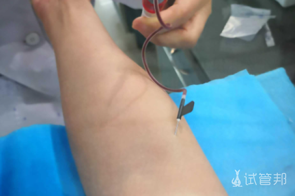 ca23ac2d8e1aa6e0a87ee928a3074105.png 做第三代试管婴儿3次生化罪魁祸首竟是它