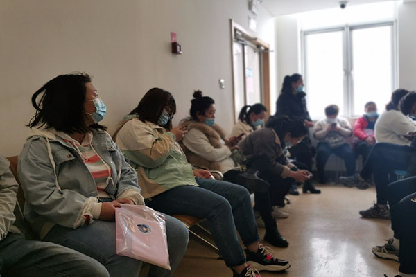 4c51a75690a6b84feebfb176da5997b0.jpg 出现这些症状可能是输卵管堵塞找上你了