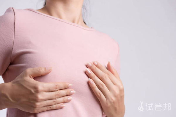 乳腺增生和乳腺纤维瘤的区别是什么