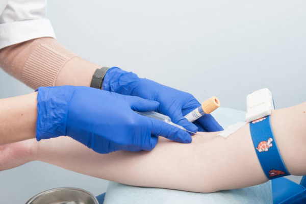 baccef7e9bea4db9ac3cc14f06de1c44.png 试管婴儿检查是否需要结婚证