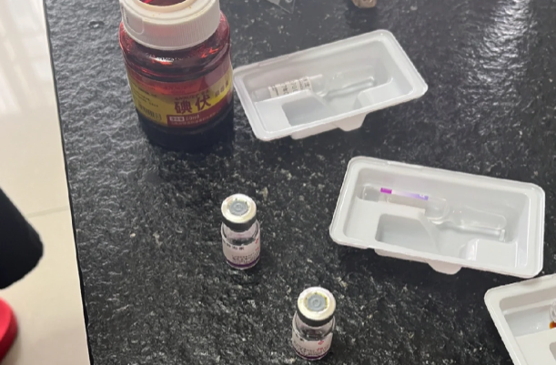 95dd77ab0f2a75eb09559c0bc1ab38f8.png 输卵管堵塞备孕三年无果