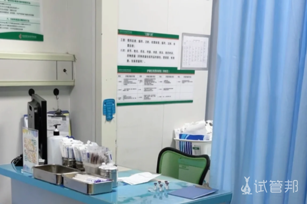 1f04e155db90ba683bf003d0e11f26bc.png 染色体异常做第三代试管婴儿准没错