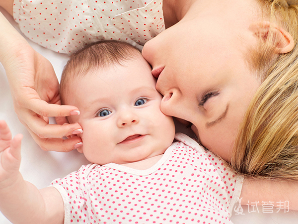 6a505c55dfc72fb6a48b72b174f9cba6.jpg 长春做试管成功率最高的医院是哪家