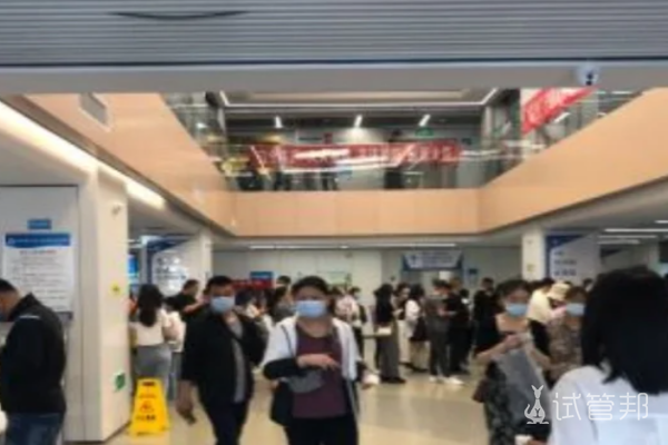 864b604d05ca4a0693e250501388bca7.png 无奈进行了人工流产