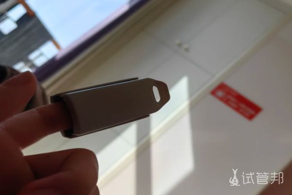 da3c54dbf0f9c25fa266d1022d1d899e.png 怀孕后一定要警惕有没有宫外孕症状