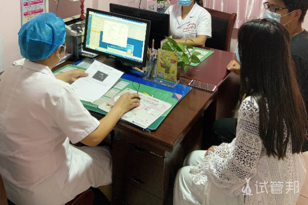 9b3732c03e2a89bbe5228a248c862f78.png 终于完成了宫颈息肉的切除但过程实在太痛苦了