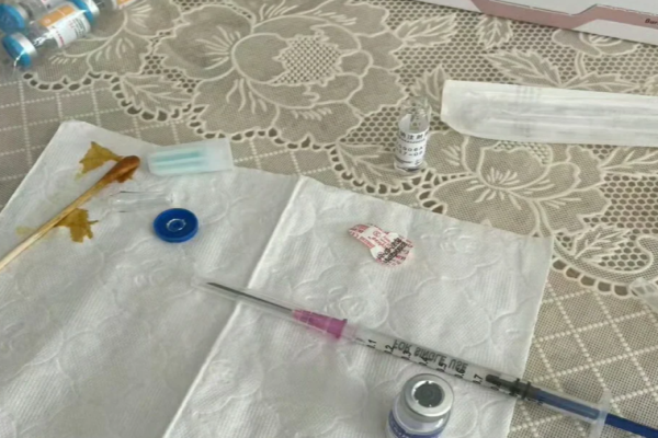 dc5f0aecaf6e5ffc26b34e1e501ca6c5.png 姐妹们你们打促排卵针痛吗