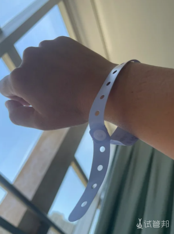 2e624a975f2d55a1c759f598c75405ca.png 终于取卵了没有麻醉有些疼