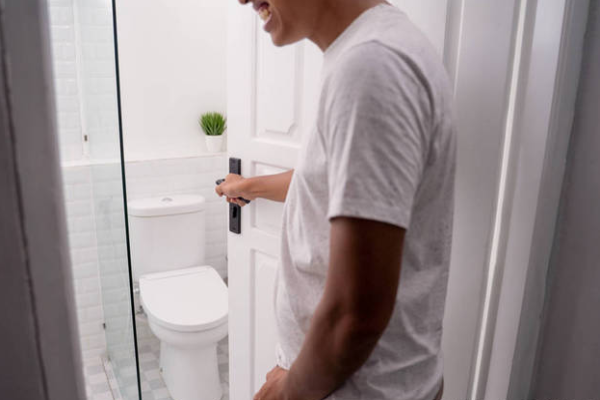 50e863663e06242a61320ef9ff0b34f0.png 尿精要做哪些检查