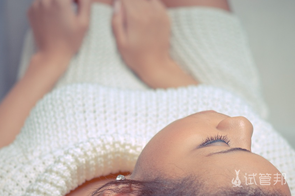 04e0720f28ae3018a71cc50d01539614.png 乙型病毒性肝炎会传染给他人吗