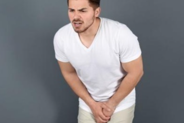 dbad8b9df37f48ee7d643653e579f167.png 阴囊瘙痒脱皮干裂发硬是梅毒吗