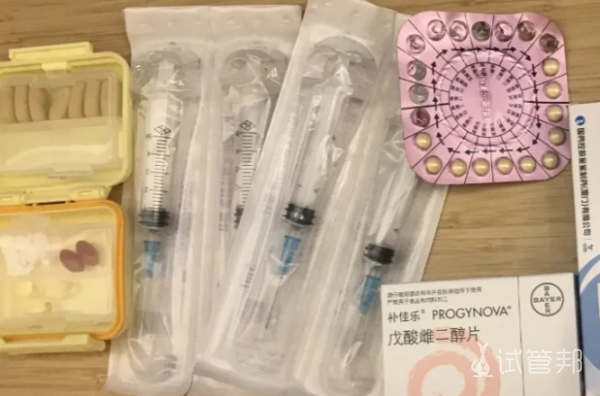 58d54ca9e7bfccdd39d8ae994ab7280b.png 人工授精费用详解一次花费大约3000-4000元