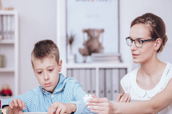 8c62798bea97c69a2dcd757ccd5be019.png 哪些自闭症测试表比较靠谱