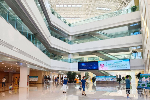 克拉玛依市中心医院