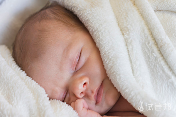 28ff23d36f4a1ca276375507de43b4d5.png 苯丙酮尿症的尿液气味是什么/