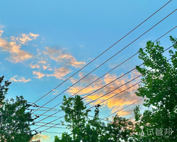 40ce949bd87e6a4b363e48a0c3843332.png 一次次的失败做试管婴儿的压力真的太大了