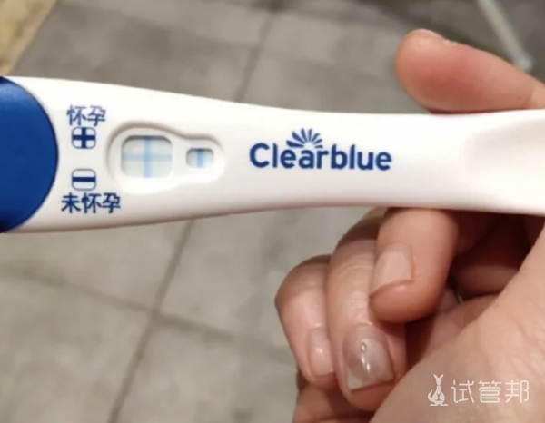 751b4d9cefef16248bc572f35326fec0.png 确诊无精症没想到泰国试管一次就成功了