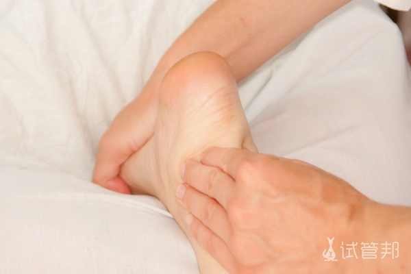 98c60612b651e56ec89ea954436f0139.png 渐冻症是什么感觉