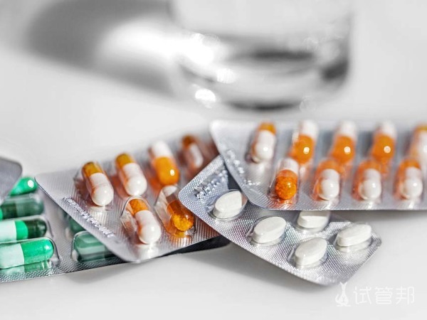 a7ab23638492fe2144bb15cadd460b73.jpg 甲亢吃什么药可以根治